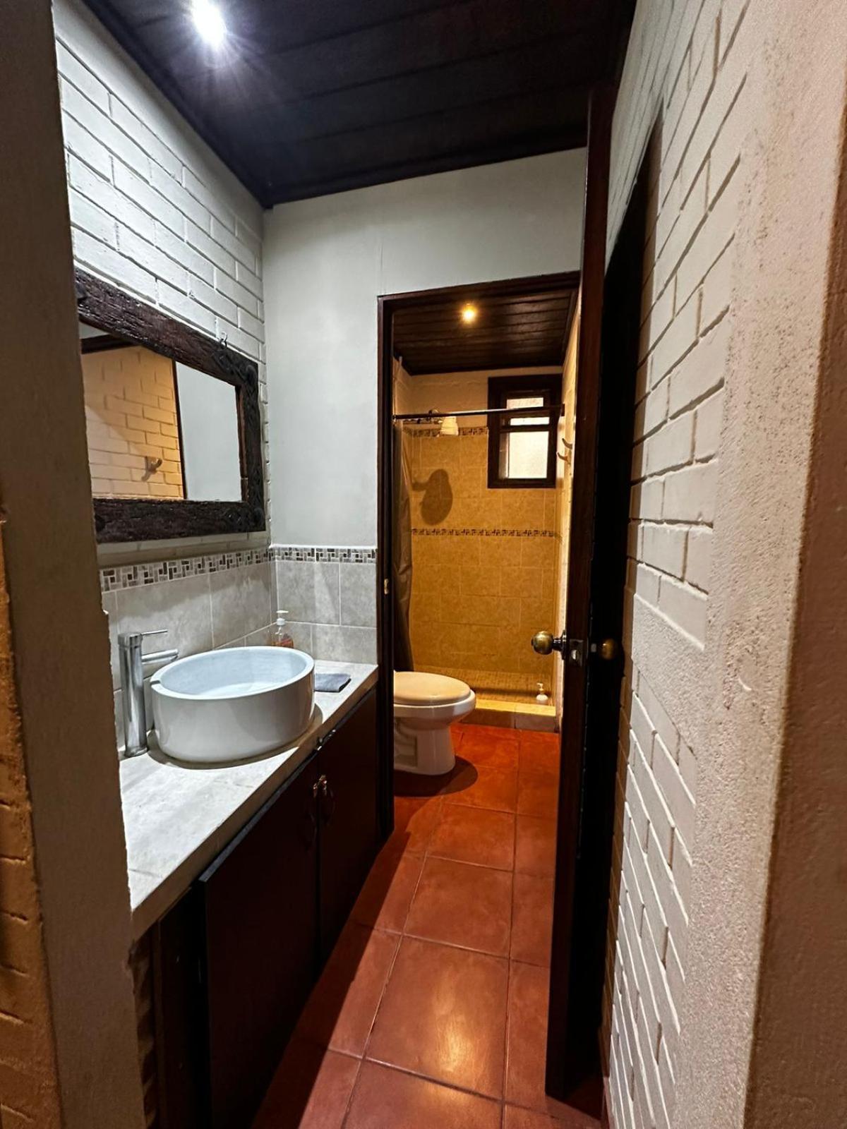 El Aventurero Hotel Antigua Екстериор снимка