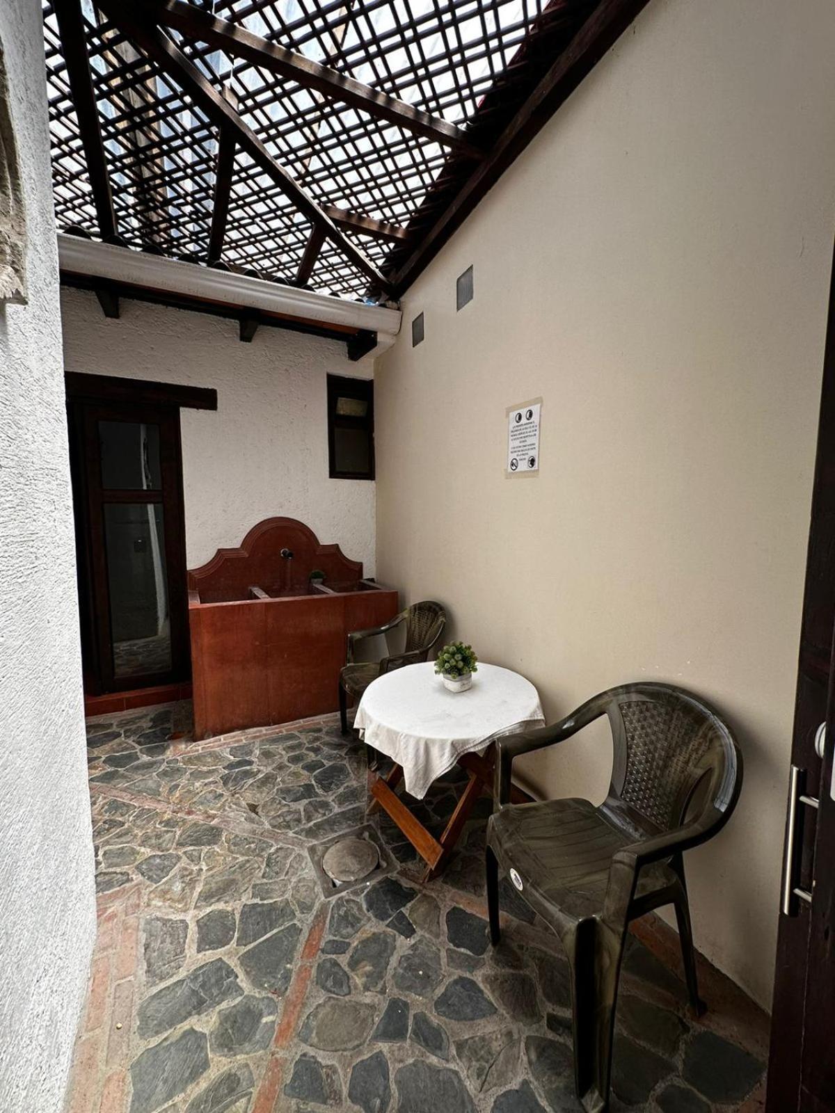 El Aventurero Hotel Antigua Екстериор снимка